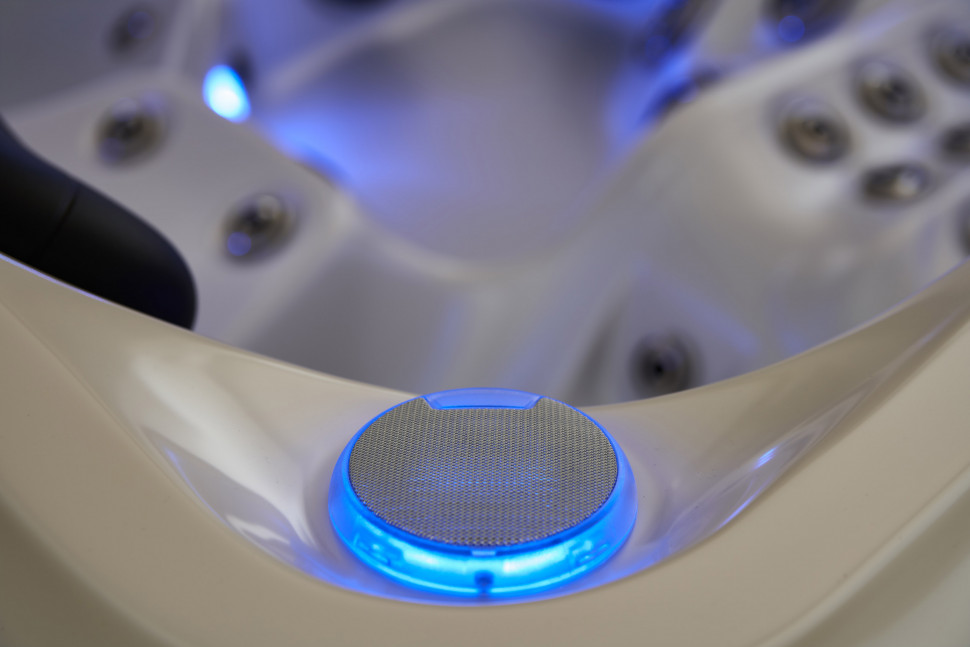 Гидромассажный СПА бассейн Joyee SPA London-L (рис.8) Гидромассажный СПА бассейн Joyee SPA London-L (рис.8)