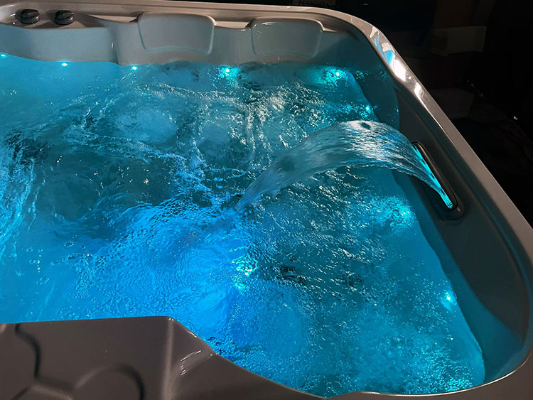 Гидромассажный спа-бассейн JNJ Spas Elegant Vegas SPA-355 / Выставочный образец (рис.13) Гидромассажный спа-бассейн JNJ Spas Elegant Vegas SPA-355 / Выставочный образец (рис.13)